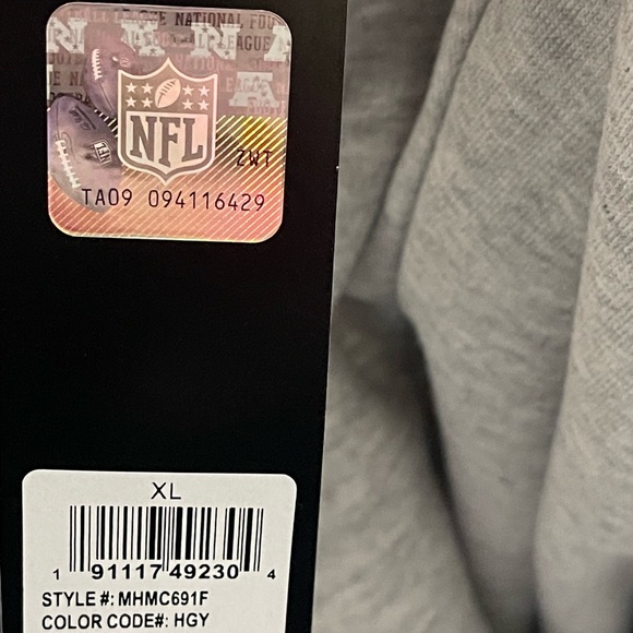 NFL 🏈 Hooded Embroidered Sweatshirt - Picture 10 of 15